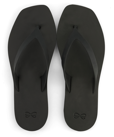 Jolie Flip Flops, Black