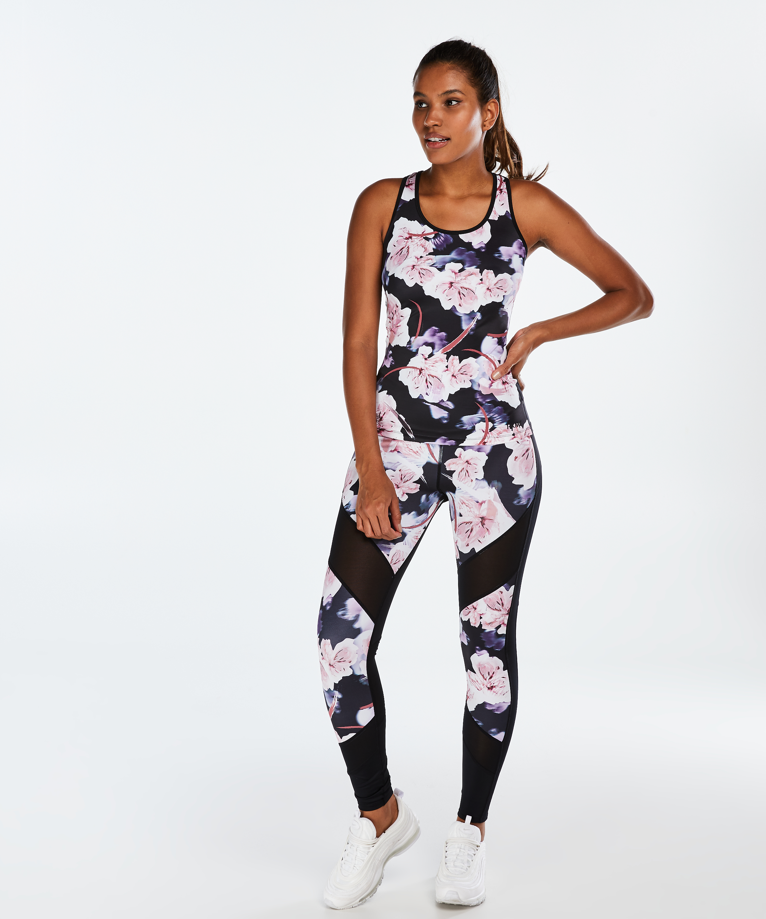 HKMX Sport slim fit tank top, Black, main