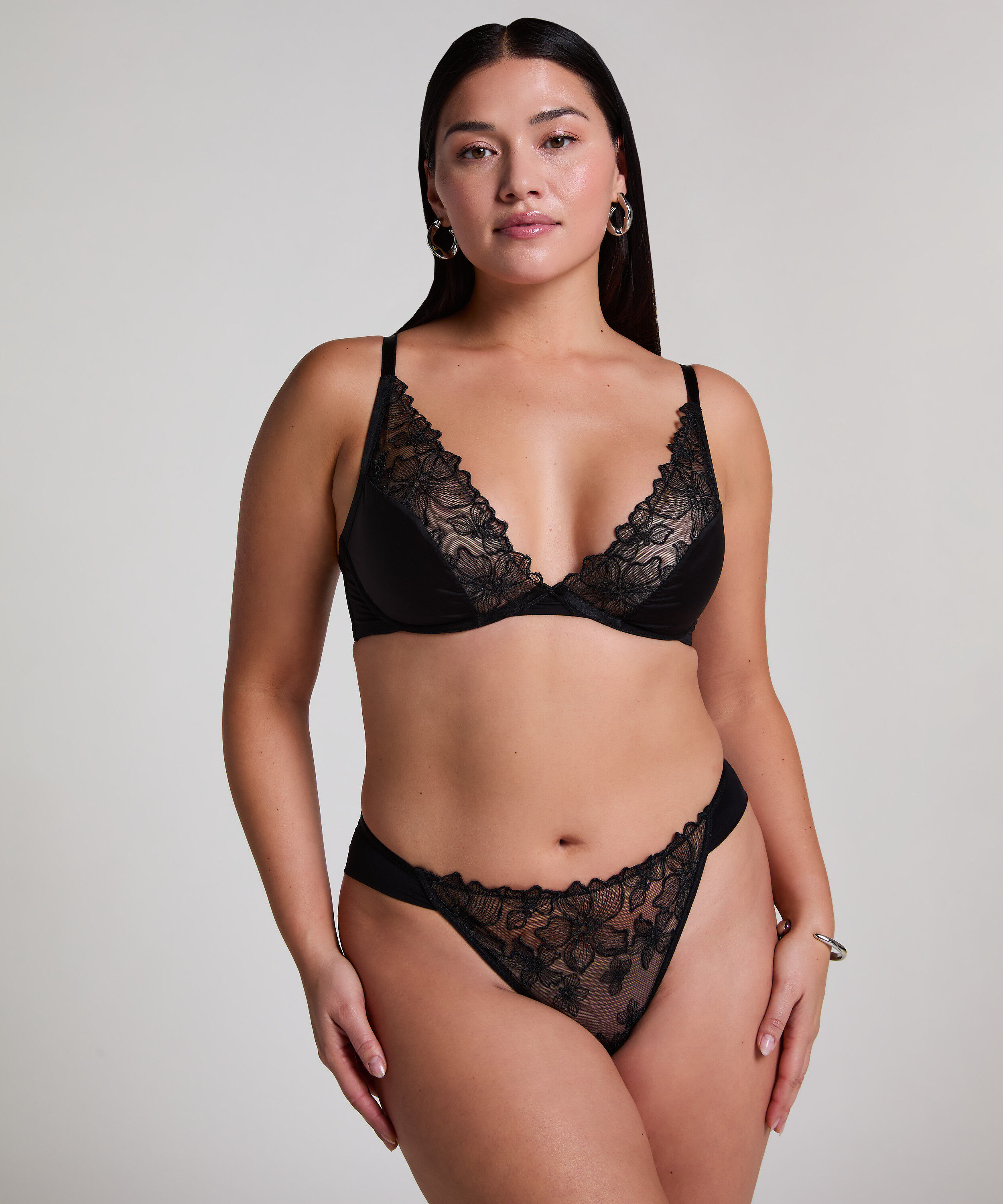 Jemima Brazilian, Black