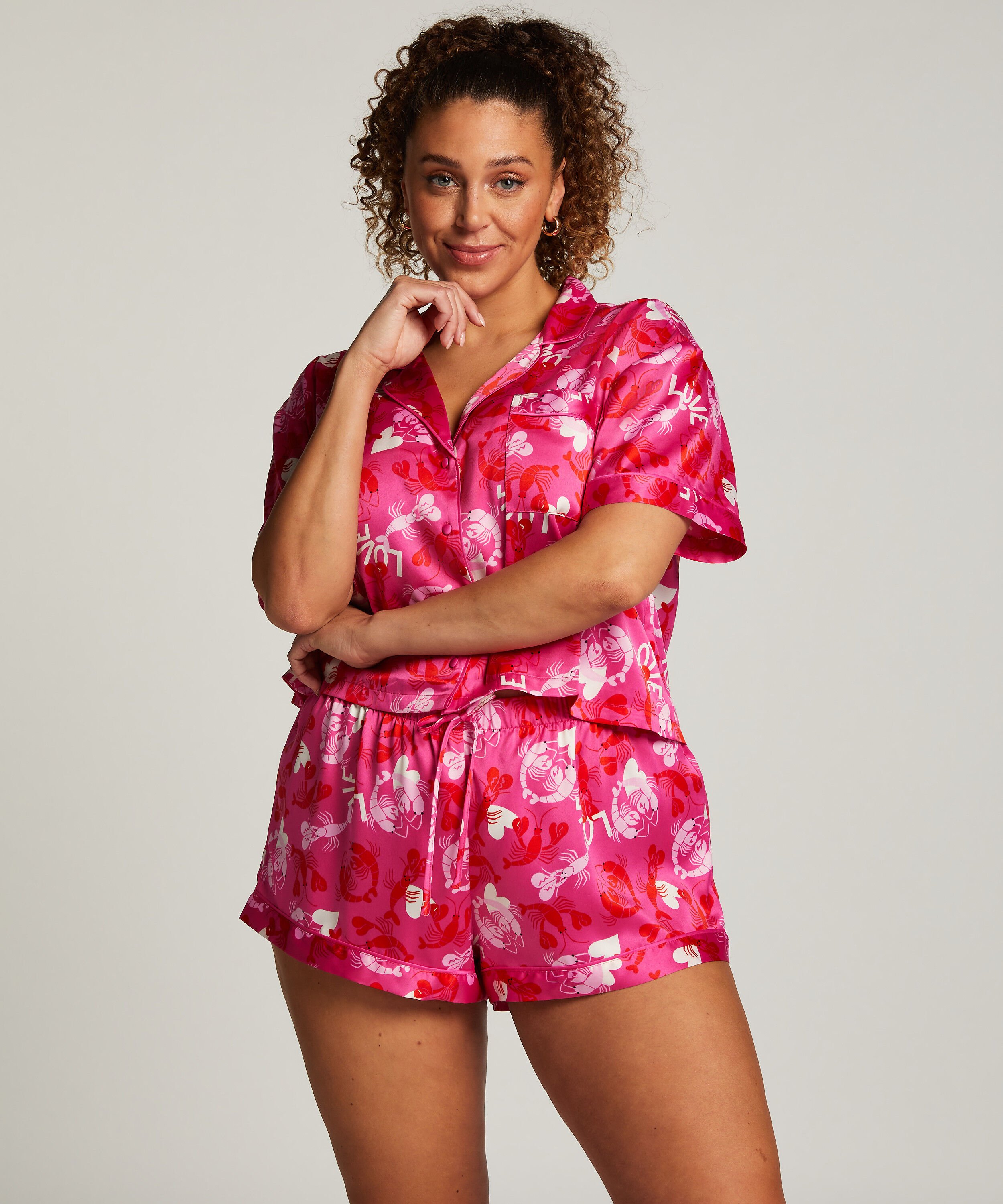 Satin pyjama shorts, Pink