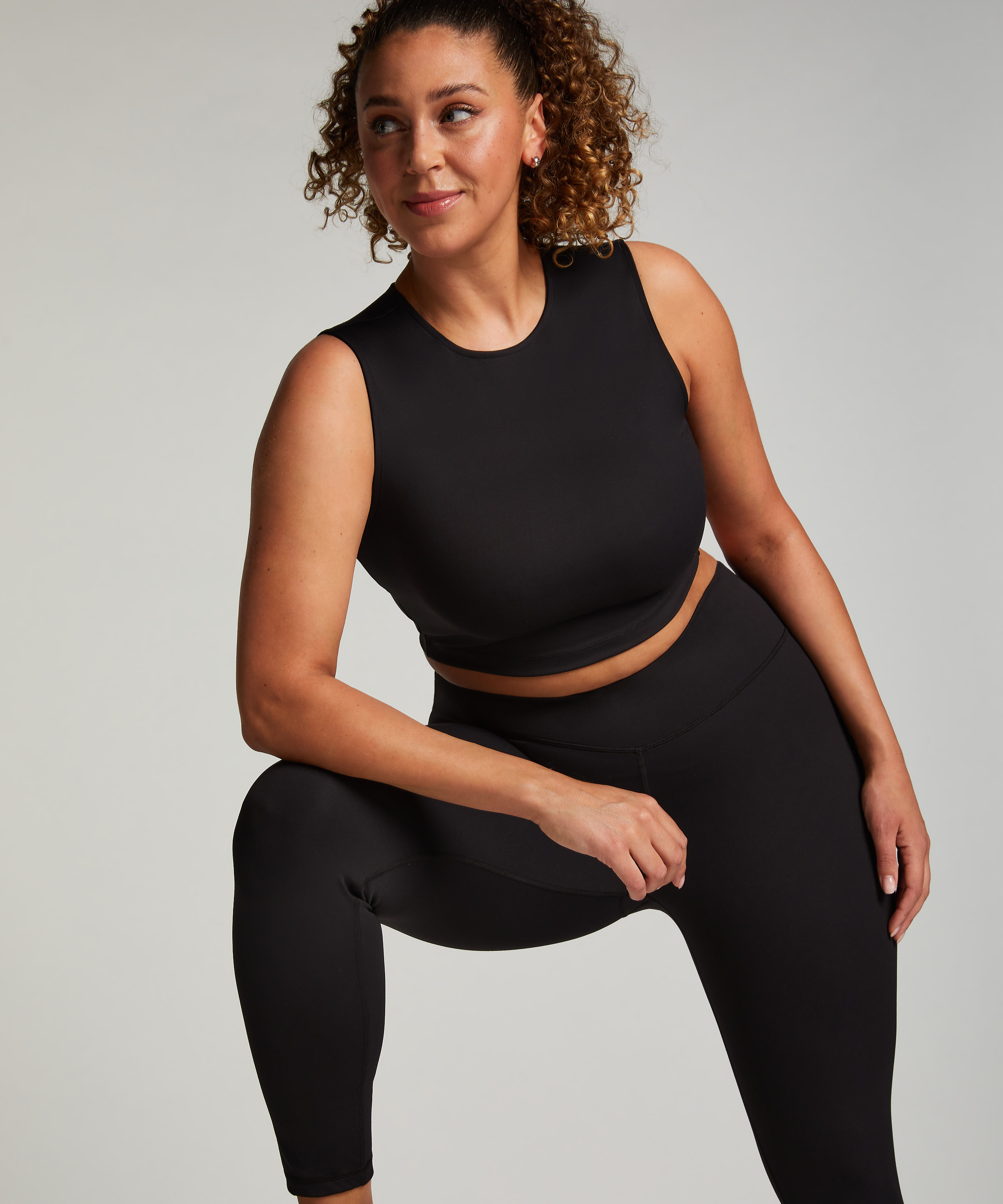 HKMX Sports Top, Black, main