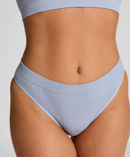 Dianne Brazilian, Blue