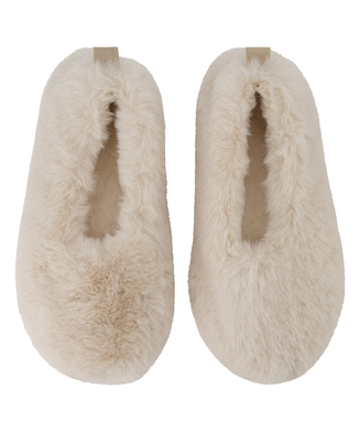 Ballerina slippers, White