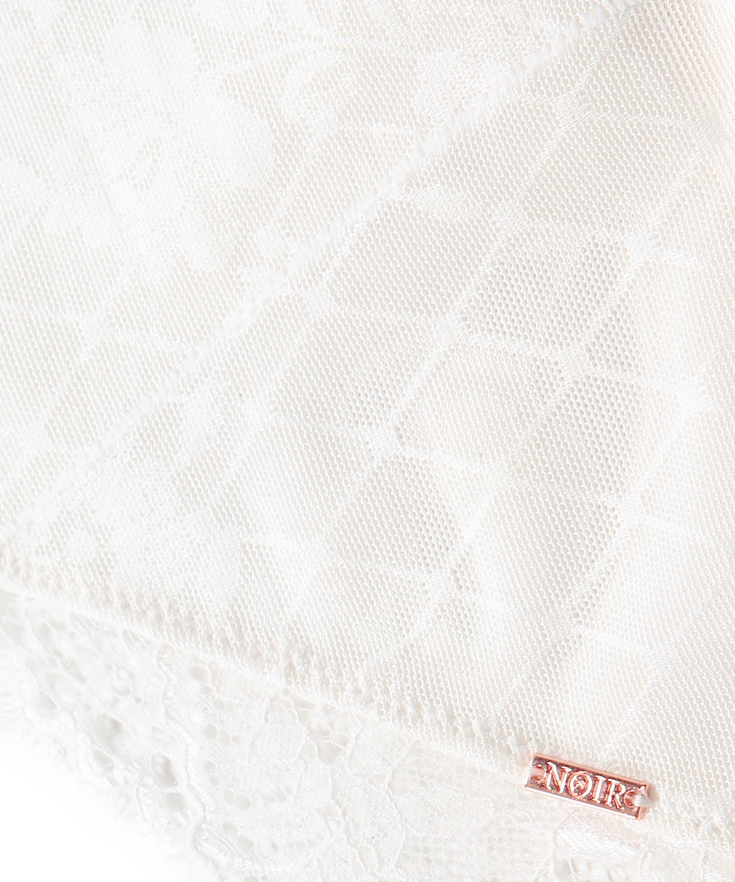 Dita body, White, main