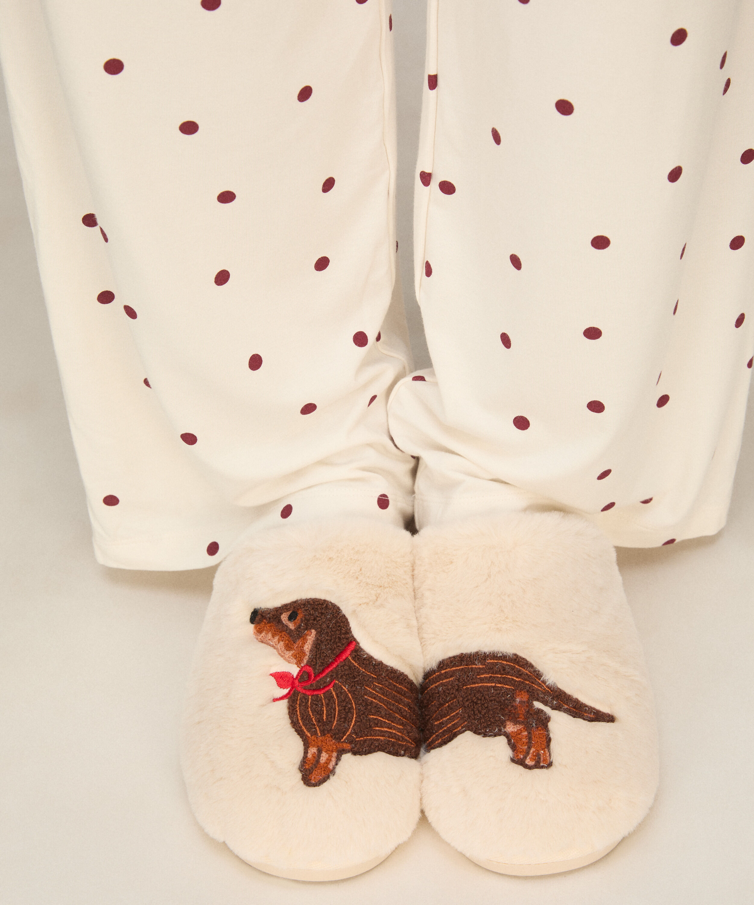 Slippers Faux Fur, White Slippers Faux Fur, White