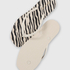 Zebra flip-flops, Black