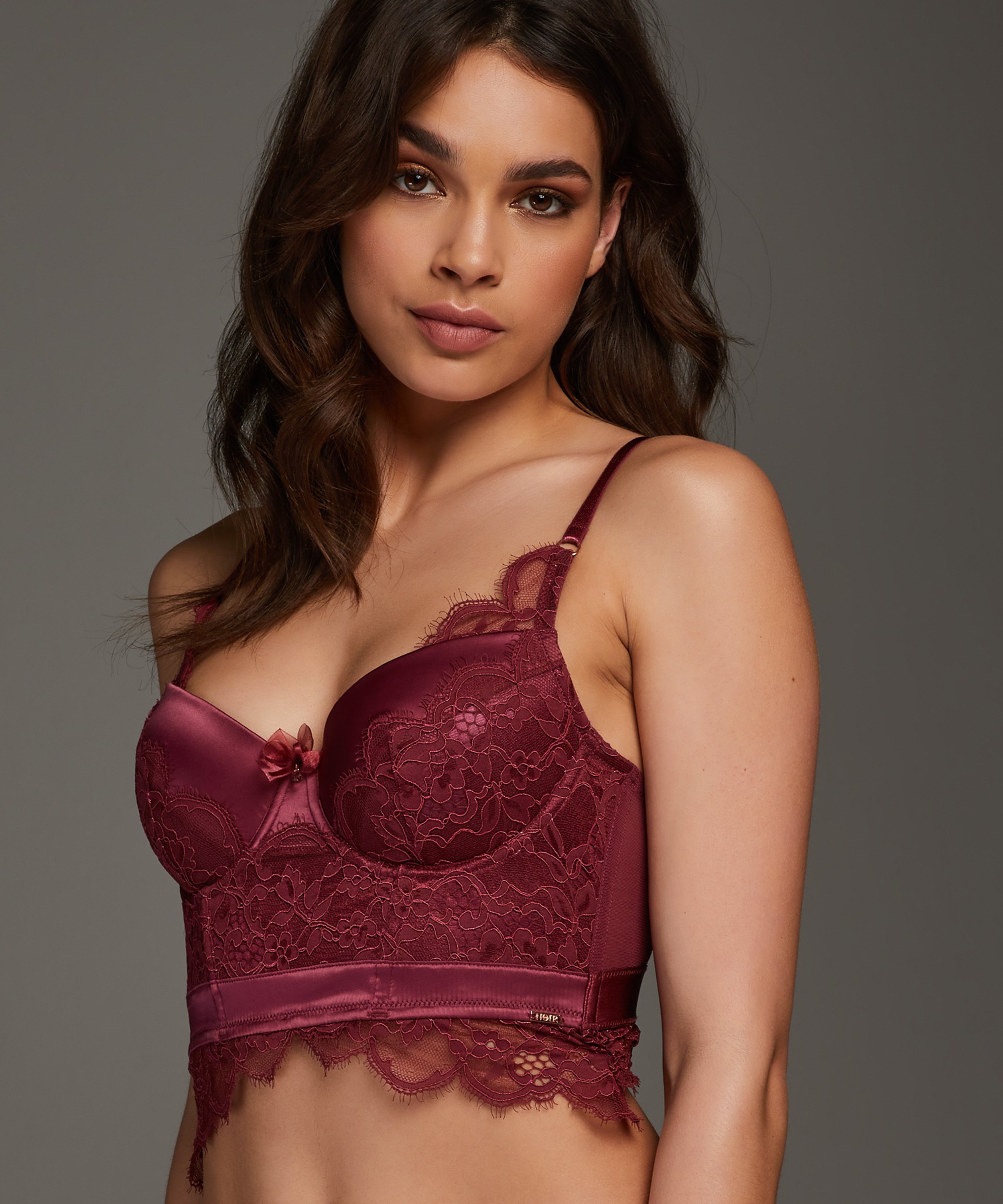 Heather Padded Longline Underwired Bra for £42 Padded bras Hunkemöller
