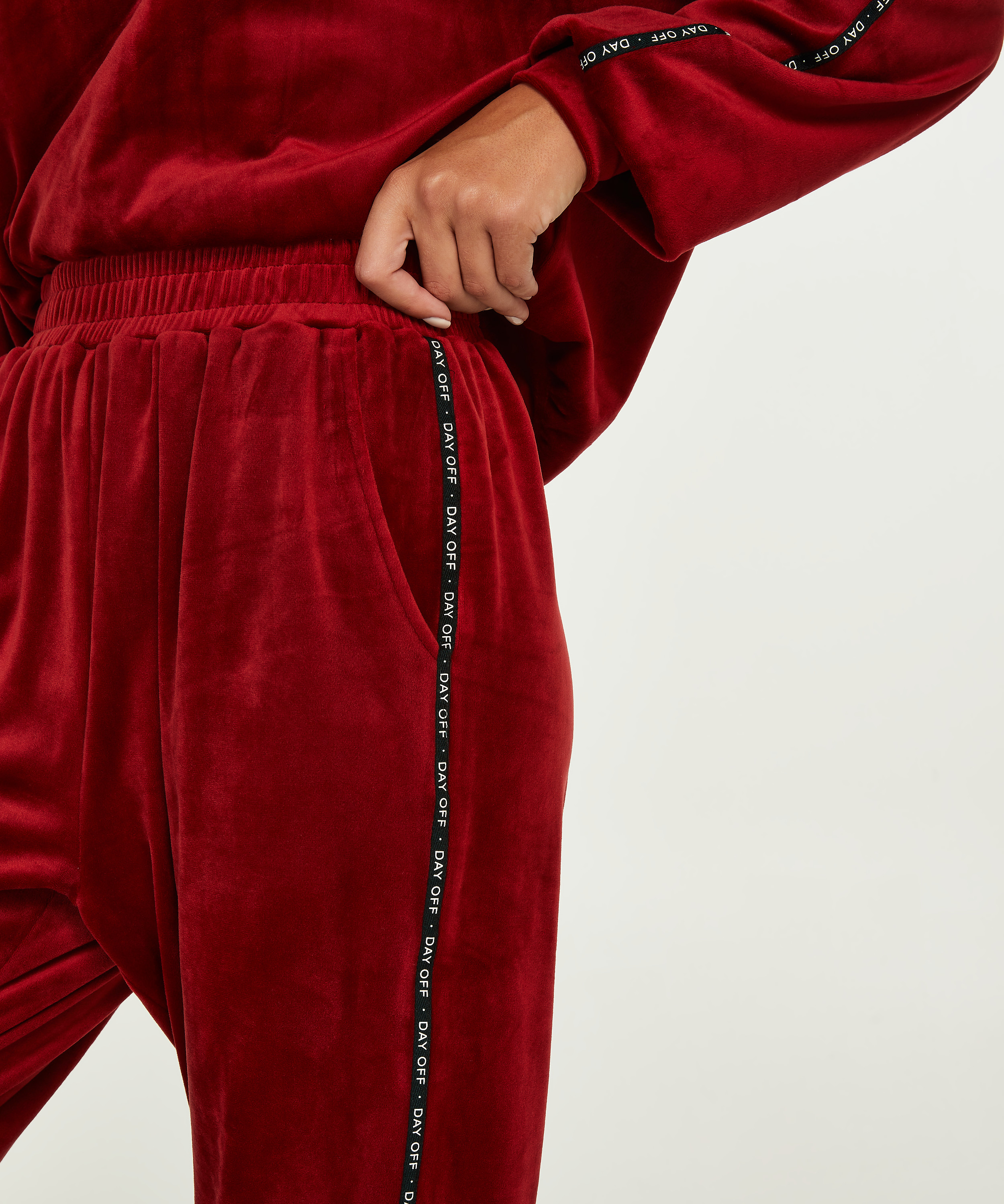 Loosefit Velour Jogging Bottoms for £27 New Arrivals Hunkemöller